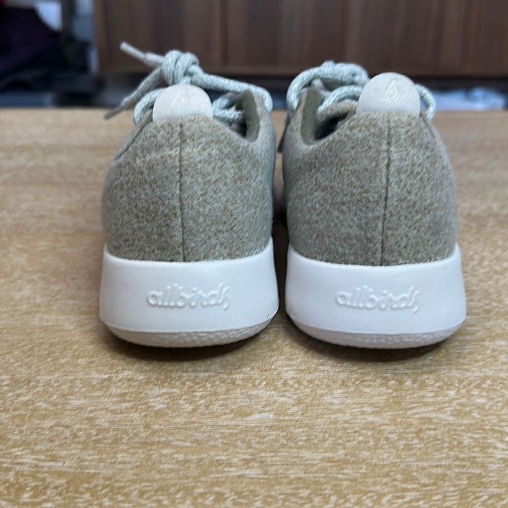 Allbirds Woolrunner - Picture 4 of 9